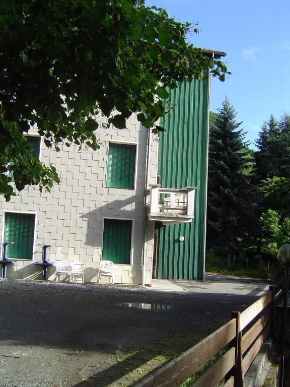 Appartements Les Pins Cierp Экстерьер фото